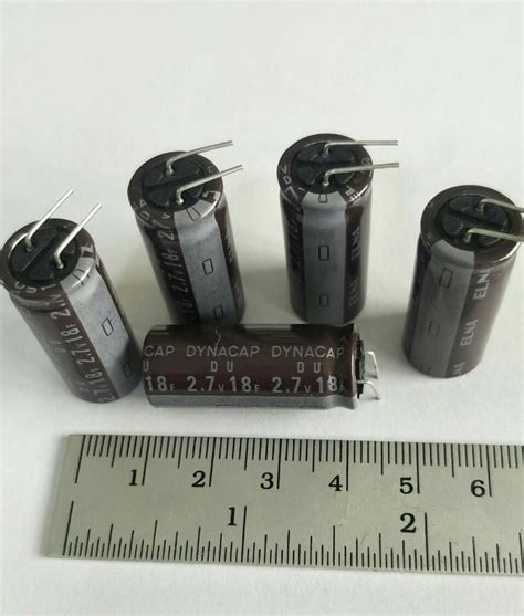 牛角電容對比普通電容的區(qū)別有什么不同